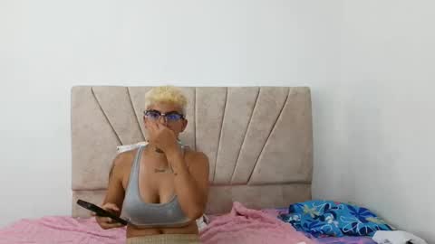 Snapshot of nini_smith chatting on May 29, 2026, 2:20 am nini_smith online show from May 29, 2026, 2:20 am