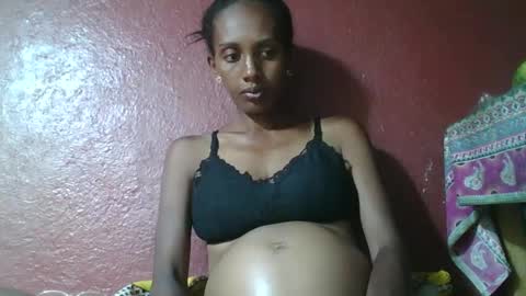 Snapshot of ninie246746 chatting on January 9, 2025, 2:29 pm ninie246746 online show from January 9, 2025, 2:29 pm