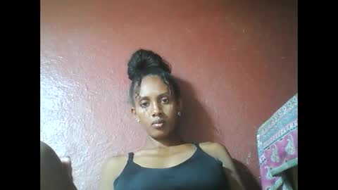 Snapshot of ninie246746 chatting on February 9, 2025, 10:09 am ninie246746 online show from February 9, 2025, 10:09 am