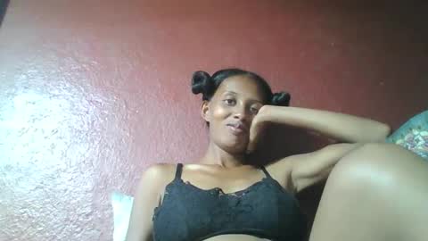 Snapshot of ninie246746 chatting on February 14, 2025, 9:56 am ninie246746 online show from February 14, 2025, 9:56 am