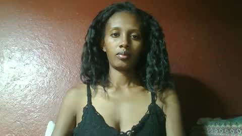 Snapshot of ninie246746 chatting on February 18, 2025, 5:20 am ninie246746 online show from February 18, 2025, 5:20 am