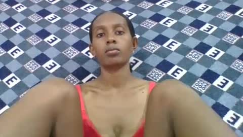 Snapshot of ninie246746 chatting on February 22, 2026, 7:51 am ninie246746 online show from February 22, 2026, 7:51 am