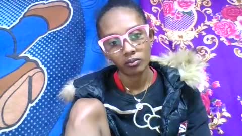 ninie246746 online show from July 21, 2026, 5:32 am