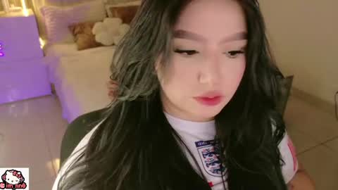 Snapshot of ninna_sweet_ chatting on July 15, 2026, 2:33 pm Nina online show from July 15, 2026, 2:33 pm