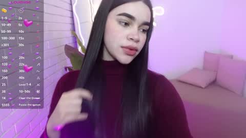 Snapshot of ninna_tay chatting on November 30, 2025, 11:47 am Ninnaaaa online show from November 30, 2025, 11:47 am