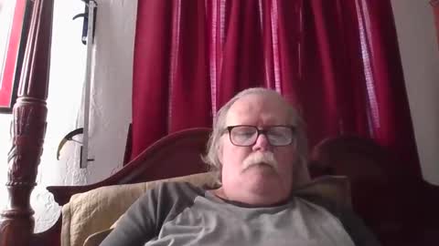 Snapshot of nipplechaser chatting on February 24, 2025, 6:36 pm nipplechaser online show from February 24, 2025, 6:36 pm