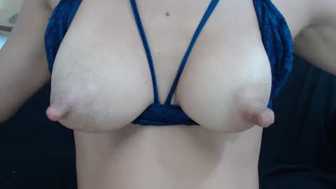 Snapshot of nippx_big chatting on January 4, 2025, 6:30 pm ANTO online show from January 4, 2025, 6:30 pm
