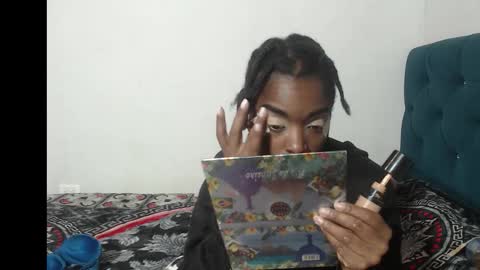 Snapshot of nirak_sf chatting on October 20, 2025, 12:38 pm Nirak online show from October 20, 2025, 12:38 pm