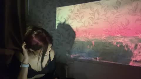 Snapshot of niravoid chatting on October 25, 2025, 8:14 pm niravoid online show from October 25, 2025, 8:14 pm