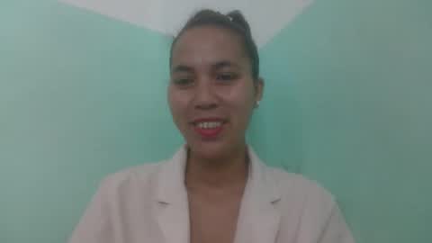 nirisouh online show from November 24, 2025, 5:40 am