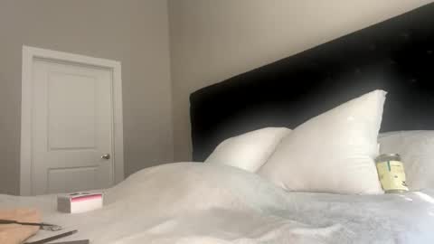 Nirvanafox7 online show from September 9, 2025, 3:11 pm