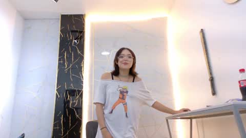 Snapshot of nix_siren chatting on July 27, 2026, 1:18 pm online show from July 27, 2026, 1:18 pm
