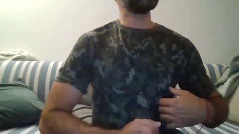 Snapshot of nizer2872870 chatting on December 10, 2024, 10:05 pm nizer2872870 online show from December 10, 2024, 10:05 pm