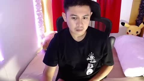 njay_16 online show from February 18, 2026, 6:42 am