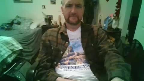 njoefats420 online show from May 7, 2026, 2:50 am