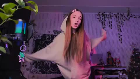 Snapshot of nloraaa chatting on February 14, 2025, 12:51 am Tears Lora online show from February 14, 2025, 12:51 am