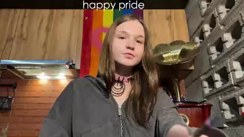Tears Lora online show from June 15, 2026, 11:40 pm