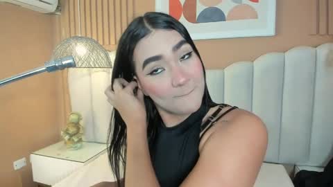 Noa online show from April 2, 2026, 2:20 am