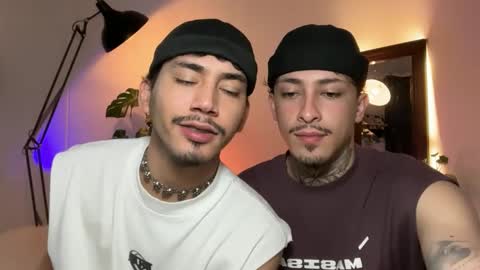 noah_and_steven online show from May 5, 2026, 3:42 pm