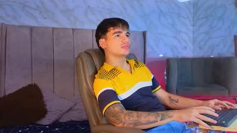 Snapshot of noah_coleman__ chatting on February 2, 2025, 7:41 am NOAH online show from February 2, 2025, 7:41 am