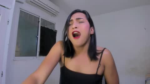 Snapshot of noah_cute18 chatting on March 8, 2025, 10:02 pm Noah online show from March 8, 2025, 10:02 pm