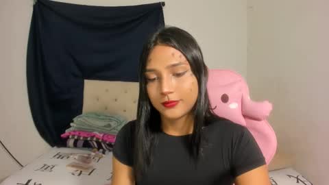 Snapshot of noah_cute18 chatting on October 31, 2025, 9:16 pm Noah online show from October 31, 2025, 9:16 pm