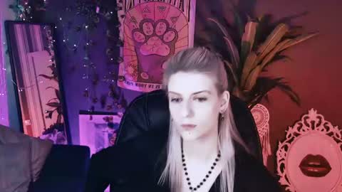 REAL name LiaDM are always open online show from June 20, 2026, 3:37 pm