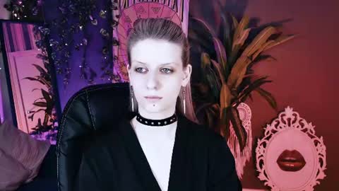 Snapshot of noah_elmer chatting on August 9, 2026, 2:22 pm REAL name LiaDM are always open online show from August 9, 2026, 2:22 pm
