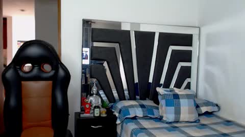 Noah Harris01 online show from March 2, 2026, 2:13 pm