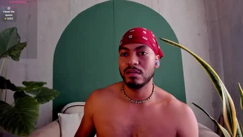 Noah online show from December 15, 2025, 5:28 pm