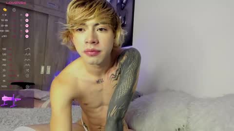 Snapshot of noah_lambert chatting on February 21, 2025, 1:44 am Noah online show from February 21, 2025, 1:44 am