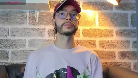    online show from September 13, 2025, 12:38 pm