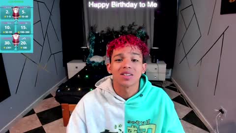 noah_smith04 online show from December 18, 2024, 11:34 am