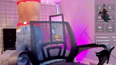 noah_smith04 online show from October 24, 2025, 4:25 pm