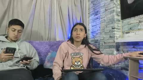 Noahandbunny online show from May 15, 2026, 11:39 am