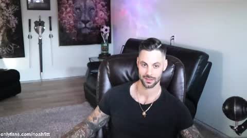 Snapshot of noahfitt chatting on July 19, 2026, 2:37 am Noah Fitt online show from July 19, 2026, 2:37 am