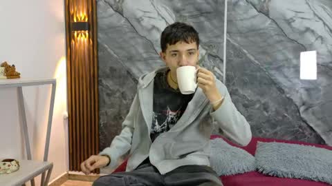    online show from June 3, 2026, 11:13 am