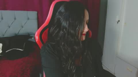 Snapshot of noamartin_ chatting on October 30, 2025, 12:45 am Noamartin online show from October 30, 2025, 12:45 am