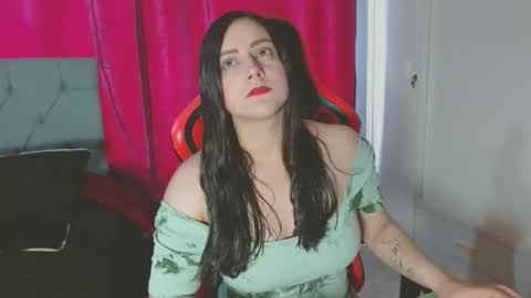 Snapshot of noamartin_ chatting on November 27, 2025, 8:55 pm Noamartin online show from November 27, 2025, 8:55 pm