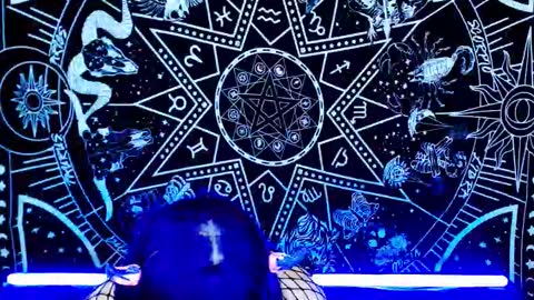 Snapshot of noamy_666 chatting on November 19, 2025, 12:32 am caroline online show from November 19, 2025, 12:32 am