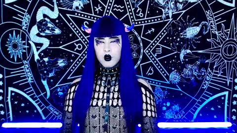 Snapshot of noamy_666 chatting on November 22, 2025, 1:15 am caroline online show from November 22, 2025, 1:15 am