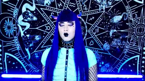 Snapshot of noamy_666 chatting on November 25, 2025, 1:27 am caroline online show from November 25, 2025, 1:27 am