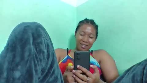 Snapshot of noellah chatting on May 1, 2026, 3:33 am noellah online show from May 1, 2026, 3:33 am
