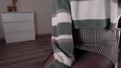 Snapshot of noelleneptune chatting on January 31, 2025, 11:24 am noelleneptune online show from January 31, 2025, 11:24 am