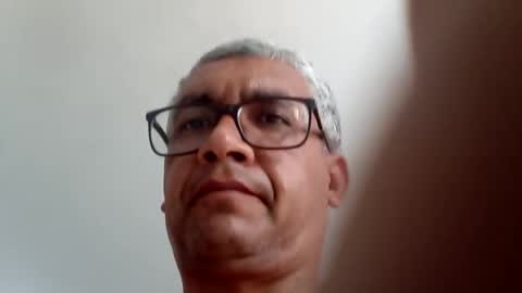 noelliam online show from December 12, 2024, 5:15 pm