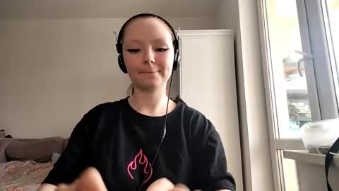 Lisa online show from March 3, 2026, 12:00 pm