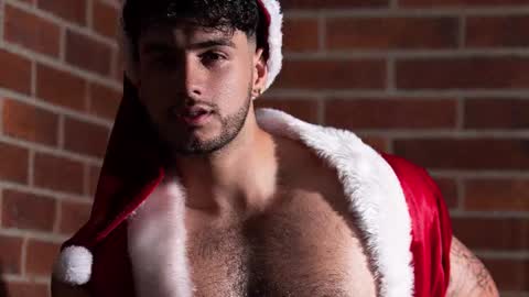 kevin online show from December 15, 2025, 11:42 pm