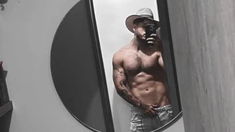 Snapshot of noha_miler chatting on June 25, 2026, 12:54 am kevin online show from June 25, 2026, 12:54 am