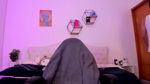 noha_natan online show from September 26, 2025, 12:14 am