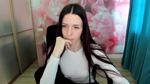 NoirDiva online show from March 6, 2026, 6:54 am